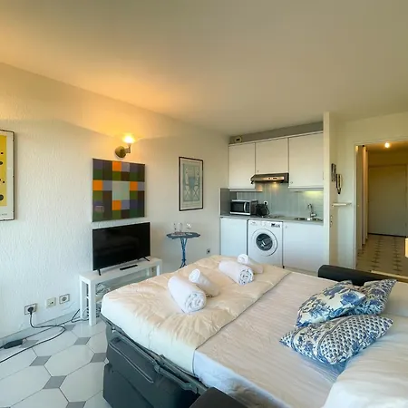 Vecchio Port Vauban Sea Front 3 Pers Ac Wifi Apartment